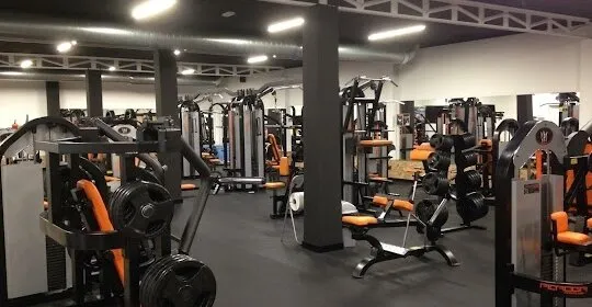 IronSweat Muscle Center en El Palmar