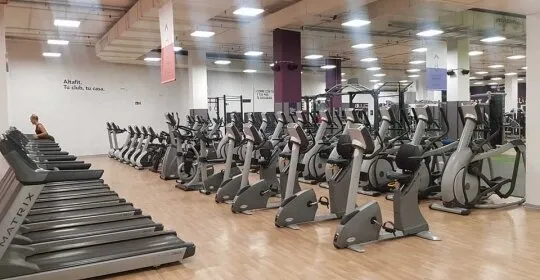 Altafit Gym Club Arena Valencia en Valencia