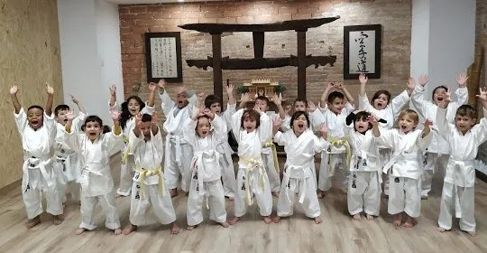 Escuela de Karate J. Martínez en Santa Coloma de Gramenet