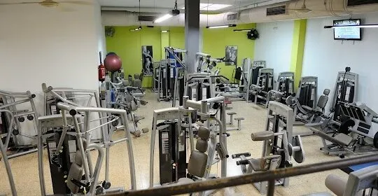 Gimnasio Club Deportivo Arnau en Valencia