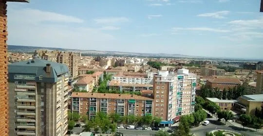 Complejo Deportivo Ruiseñor en Huesca