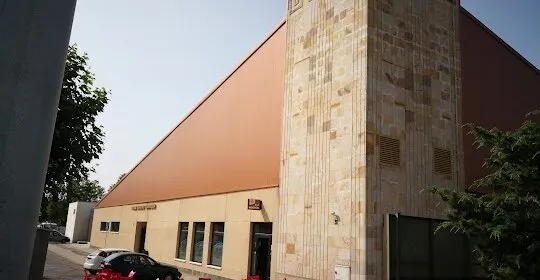 Piscina Climatizada y SPA en Guardo