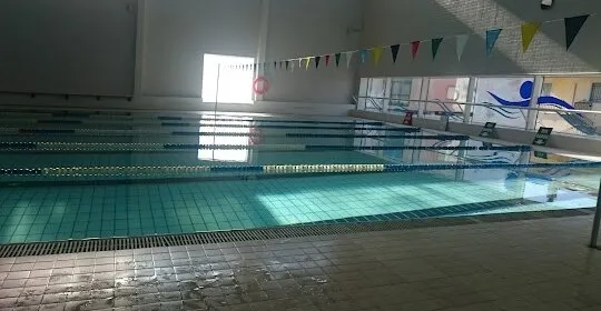 Ximnasio de Melide en Melide