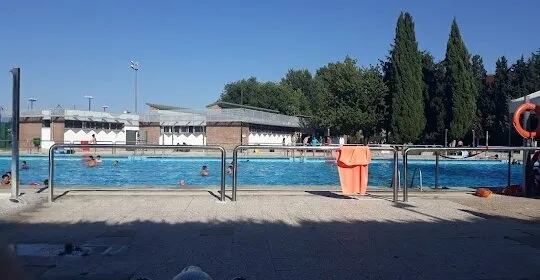 Piscina Mosca en Madrid