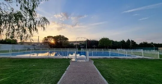 Piscinas Municipales de Torquemada en Torquemada