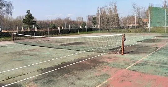 Cancha de tenis de Monzón de Campos en Monzón de Campos