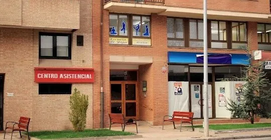 Escuela de yoga Soria en Soria