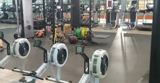 Complejo Deportivo Supera en Móstoles