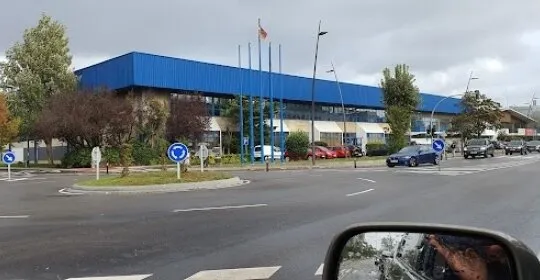 Fadura kiroldegiko hondartza boleiboleko zelaia en Getxo