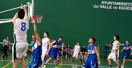 Polideportivo Municipal Valle De Egüés en Olaz