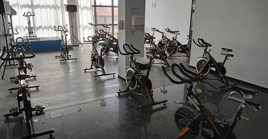 Centros Deportivos Spa Punta Calera en Los Alcázares