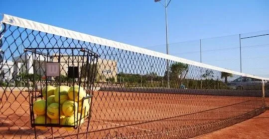 ISN - Centro deportivo especializado en tenis y padel, en Jacarilla (Vega Baja) en Jacarilla