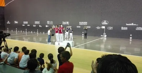 Frontón Jai Alai en Gernika-Lumo
