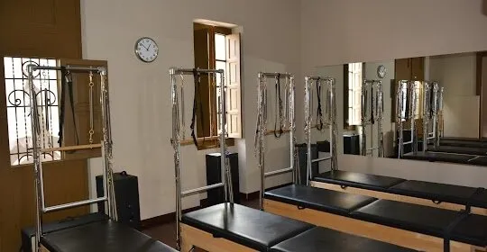 Karoon Pilates Studio Rocafort en Rocafort