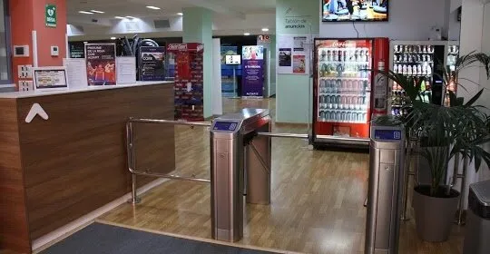 Gimnasio AltaFit Puerta de Toledo en Madrid