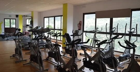 Gimnasio Municipal de Benarrabá en Benarrabá