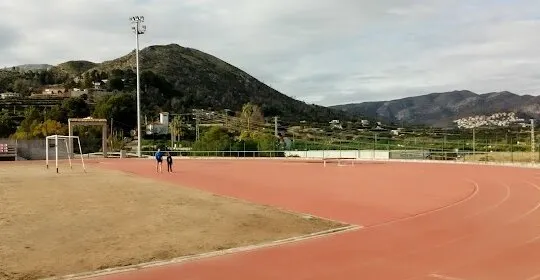 Campo de Aletismo en Pego