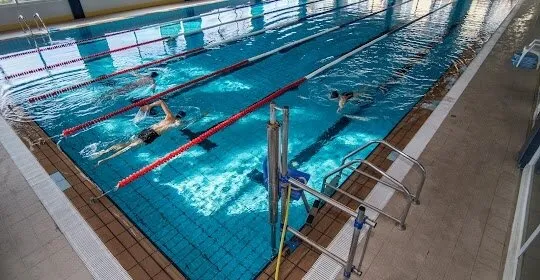 Complejo Deportivo -Plazaola- Kirol Gunea en Lekunberri