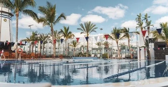 Centro Deportivo Fariones en Puerto del Carmen