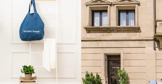 Helmet House Concept Store en Eibar