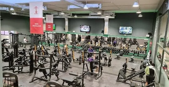 Gimnasio AltaFit Barcelona El Paralelo en Barcelona