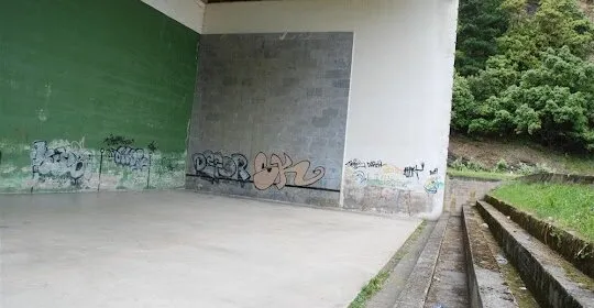 Ondarbeltz Pilotalekua en Ondarroa