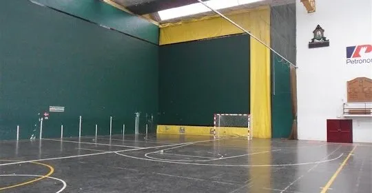 Frontón Municipal Txikito de Gallarta en Portugalete