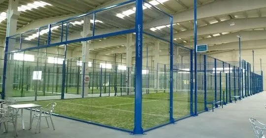 CrossPadel Sigüeiro en Santiago de Compostela