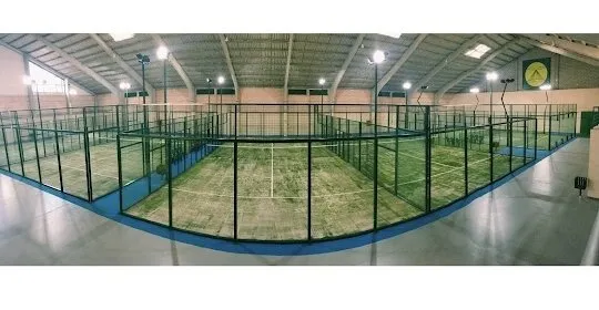Padel Indoor Puente Real en Badajoz