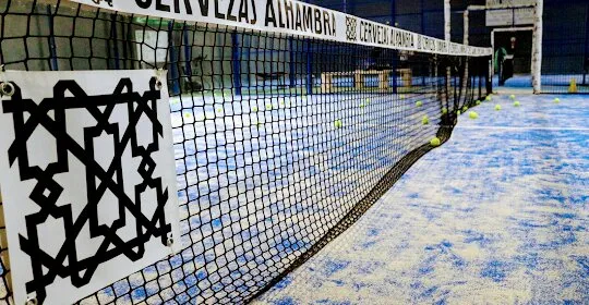 Central Padel en Peligros