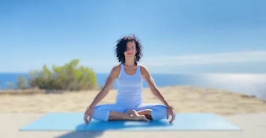 Escuela Rosa Yoga Lifestyle en Altea