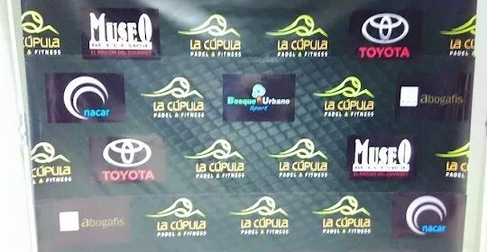 Padel La Cúpula en Plasencia