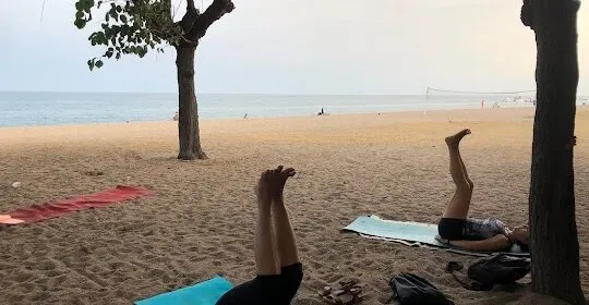 Yoga en la Playa de Pineda de Mar en Pineda de Mar