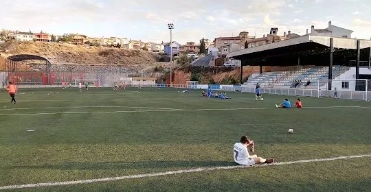 Campo Futbol Monachil en Monachil