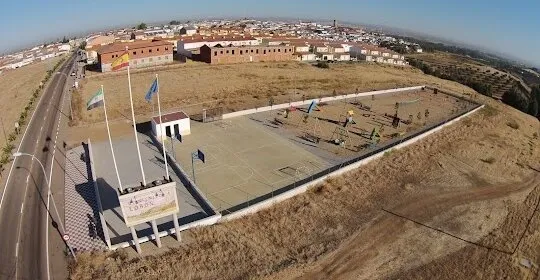 Parque de zona de ocio y deporte en Lobón