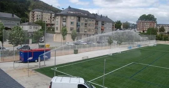 Campo De Futbol O Campiño en O Barco de Valdeorras