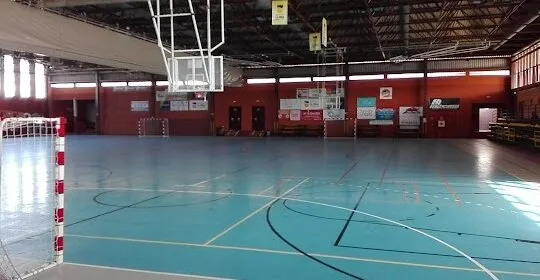 Pabellón Municipal de Deportes José Perdomo Umpierrez en Corralejo