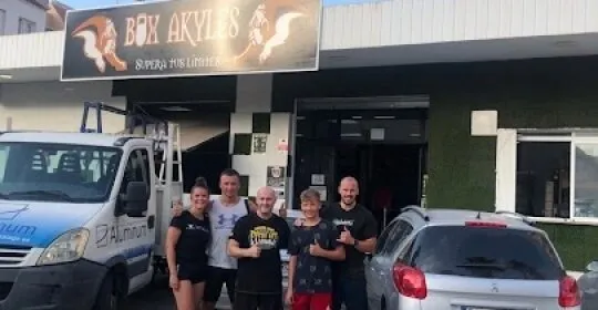 Box Akyles en Torre del Mar