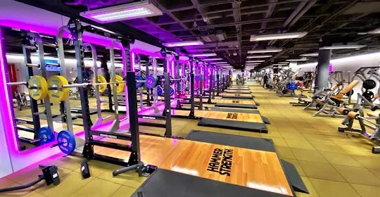 Gimnasio AltaFit Torre Picasso en Madrid