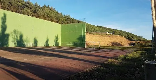 Polideportivo Espinosa de la Ribera en San Andrés del Rabanedo