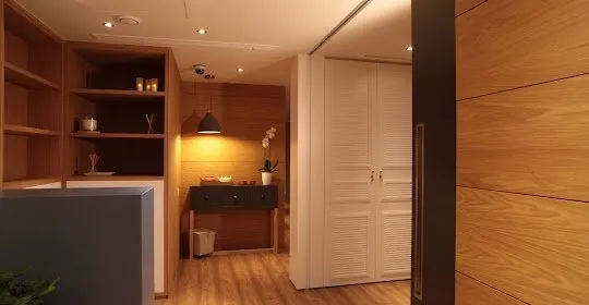 KINAIR 120 | Centro de salud de Barcelona | Cuerpo sano · Aire puro en Barcelona