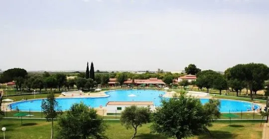 Club De Campo Sevilla Entrada en La Rinconada