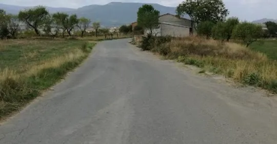 Piscinas Municipales Torres Del Obispo en Graus
