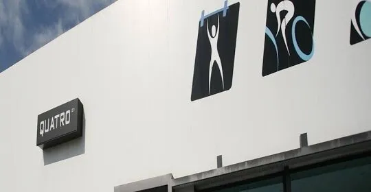 CENTRO DEPORTIVO QUATRO en Churriana de la Vega