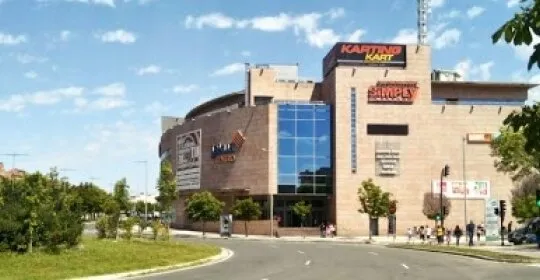 Lakua Centro en Vitoria / Gasteiz