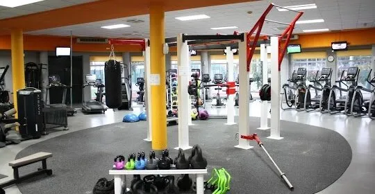 MOMO Sports Club La Dehesa en Alcalá de Henares