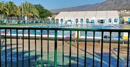 Piscina Municipal - public swiming pool 50 meters en Arona