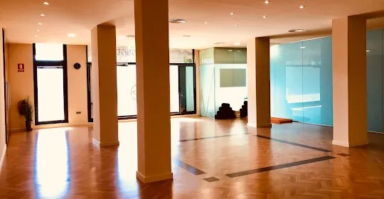 Om Shanti Estudi de Ioga en Manresa