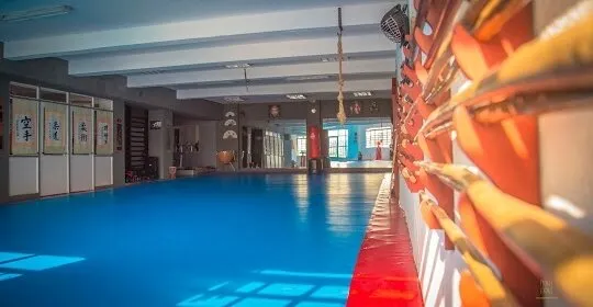 Escuela LienShan en Santiago de Compostela