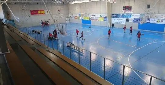 PABELLÓN MUNICIPAL DE SOTO DEL REAL en Soto del Real